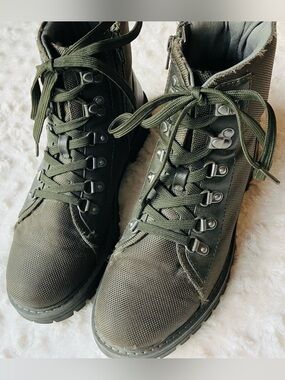 Women’s Olive Green Lace-Up Combat Boots